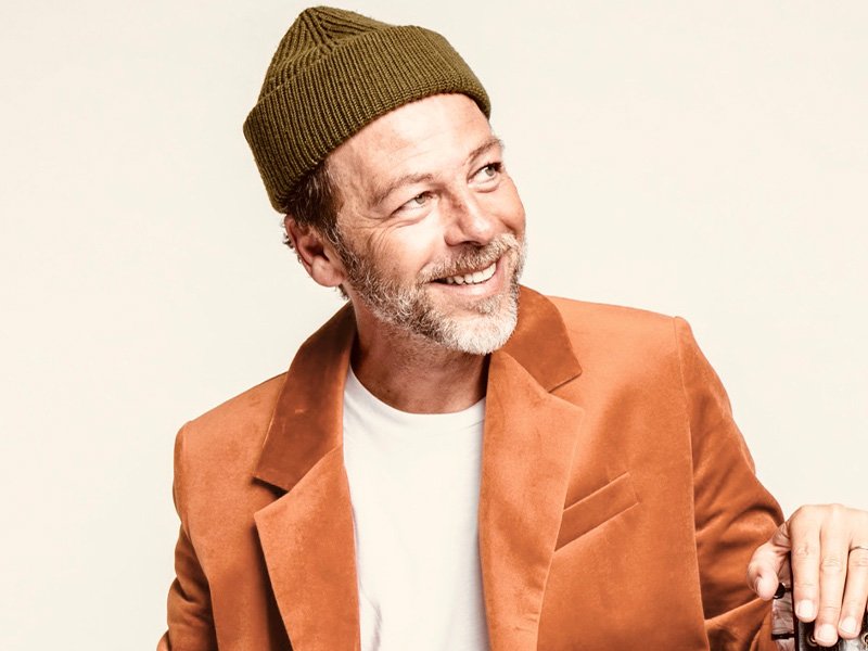 Christophe Maé ➤ Biographie : naissance, parcours, famille… 📔