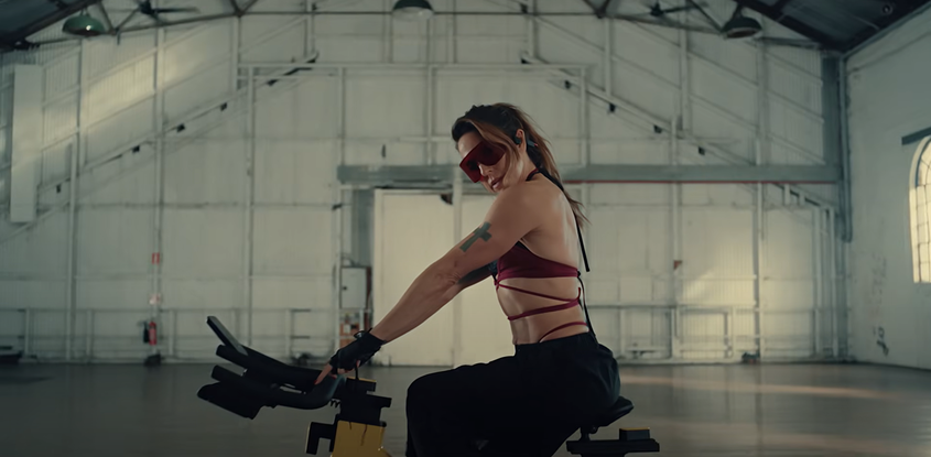 Mélanie C - Sweat, single 2025