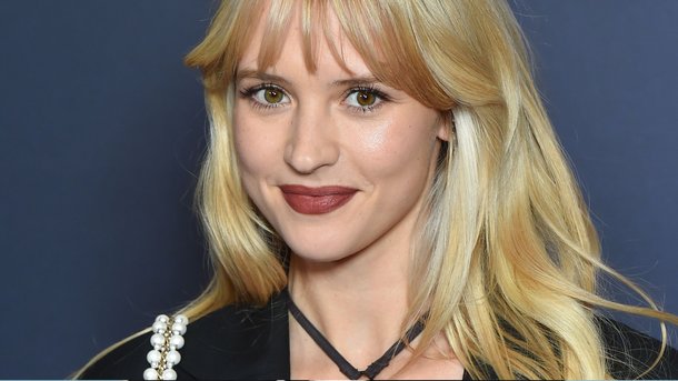 Alerte ! Angèle rayonne avec sa nouvelle coupe de cheveux
