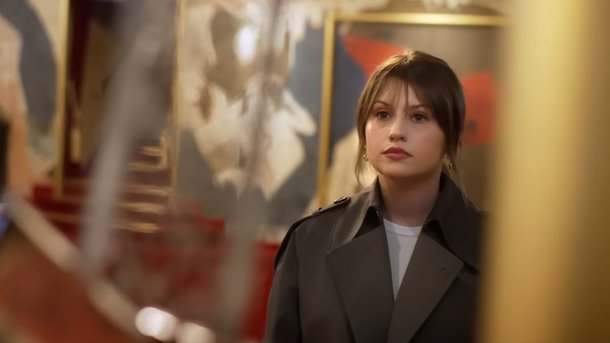 Marine dévoile le clip bouleversant de "Restes d'Averses" pour le film "Regretting You"