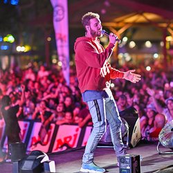 M Pokora - NRJ Music Tour Salon de Provence