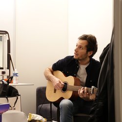 Vianney - Backstage NRJ Music Awards Paris Edition