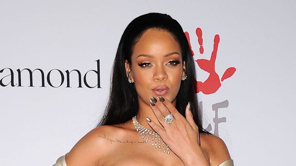 Rihanna : sa réponse au journaliste qui avait critiqué son poids