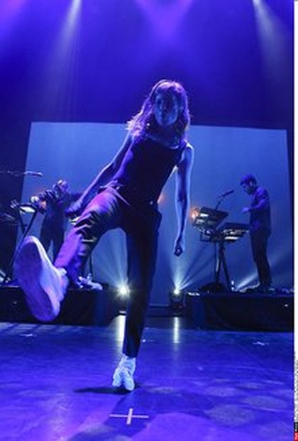 Concert Pop Love - Christine and the Queens