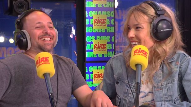 Elodie Fontan  : la question de Florent Peyre sur une cerise, lors du tournage du film "Mission Pays Basque" - l'Afterwork du Rire