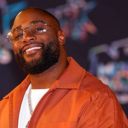 Gradur - Tapis Rouge des NRJ Music Awards 2022