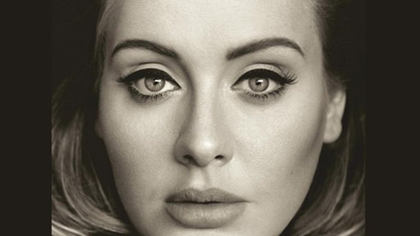 Adele: elle continue de battre des records en deuxième semaine!