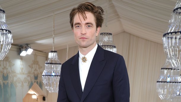 Robert Pattinson en serial killer dans le prochain thriller d'Adam McKay