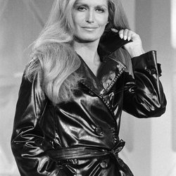 Dalida, tout en cuir
