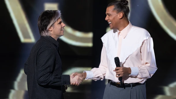 "Je suis encore choquée" : Stromae rejoint Orelsan sur scène pour son anniversaire