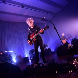 Indochine en concert privé exclusif NRJ à la Seine Musicale