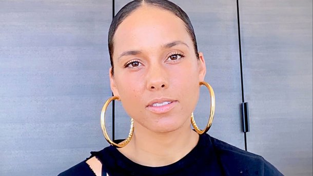 Alicia Keys : tout ce que l’on sait sur sa marque de produits de beauté avec E.l.f Beauty