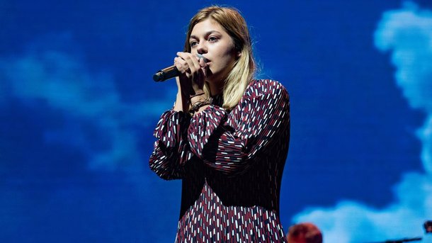 Louane : ce qui se cache derrière la chanson "Chambre 12"