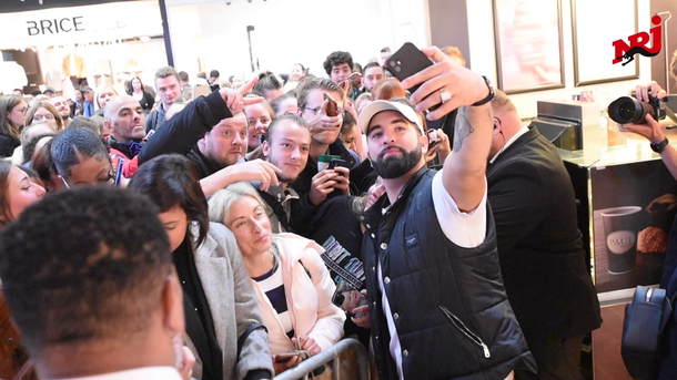 Kendji en showcase à Lille: découvrez les images !