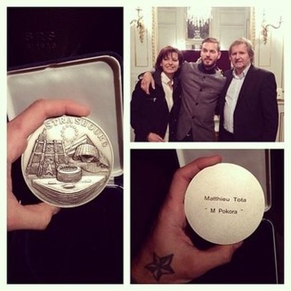 La voici la voilà. Ma médaille d'honneur. Ville de Strasbourg. #madeinstrasbourg #capitaledeleurope…