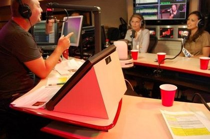 Vendredi 14 décembre avec Miss France 2013 et Sylvie Tellier