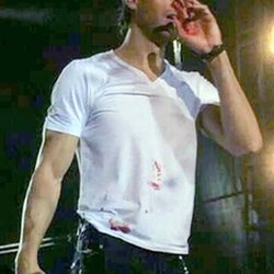 Enrique Iglesias blessé par un drone sur scène