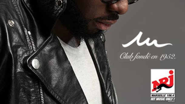 Maitre Gims en showcase