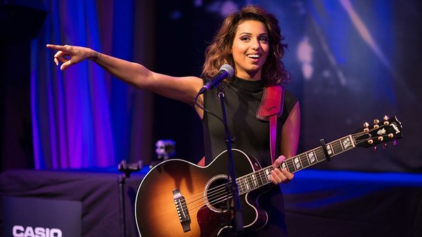 Tal: retour sur un succès de taille avec son titre "On Avance" !