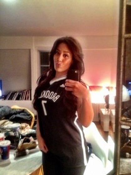 Amel Bent:  Back to Black ... hairdress tkxxxx to my babyalbantravia ❤