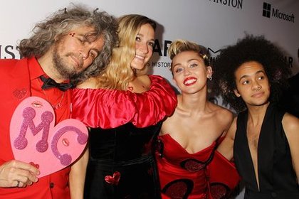 Miley Cyrus et ses amis @ Gala de l’amfAR