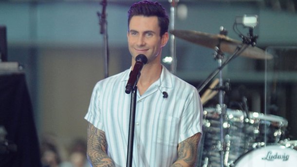 Adam Levine: une fillette fond en larmes lorsqu’elle apprend son mariage!