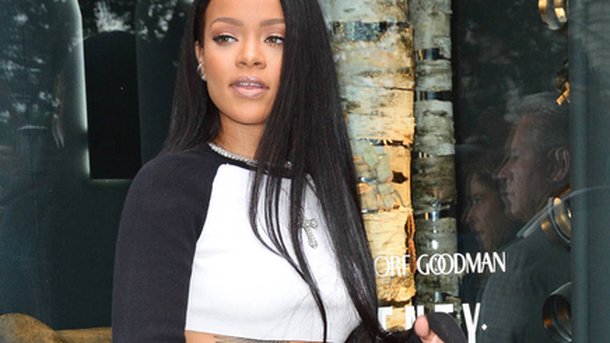 Rihanna : dans les coulisses de son défilé