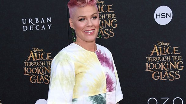 Pink de retour au rose