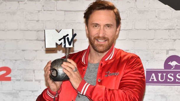 Avicii ou David Guetta: quel DJ choisir?