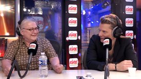 C'est l'histoire d'un mec ...- Le film Beaux Parents raconté en 1 minute par Josiane Balasko et Bénabar