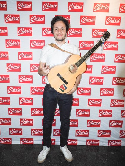 Vianney prend la pause pour Chérie lors de Concert privé Pop Love