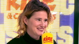 Interview "toute première fois" - Elodie Poux en week-end sur Rire & Chansons