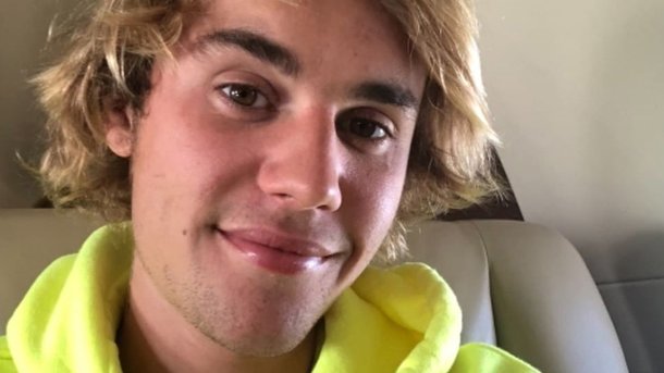 Justin Bieber célèbre ses 25 ans : retour sur sa carrière