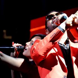 Alicia Keys: Moi et Method Man  rockin HARD!!!!!!!!! ;-) #SetTheWorldOnFire