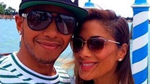 Nicole Scherzinger : virée romantique à Venise !