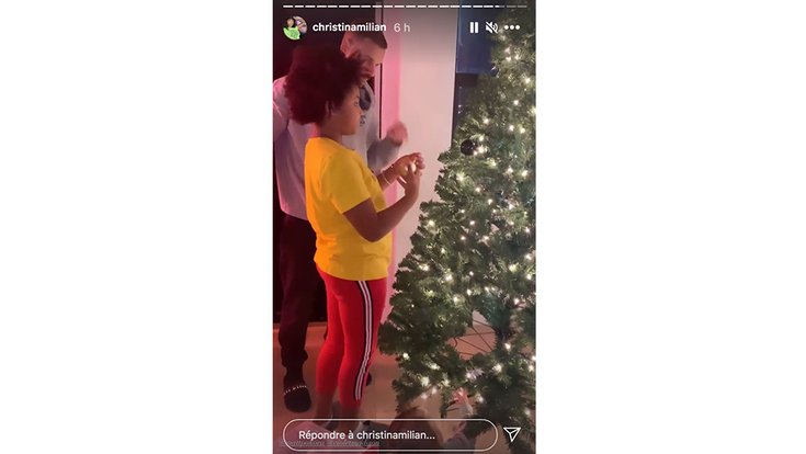M. Pokora en famille pour Noël