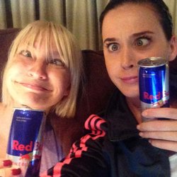Katy Perry et Sia : "la session studio devient folle !"