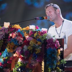 Chris Martin (Coldplay) - Cérémonie NRJ Music Awards 2016