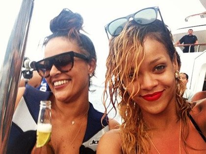 © Rihanna instagram