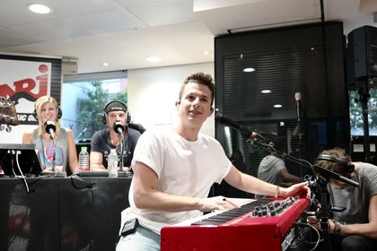 Charlie Puth chez C'Cauet sur NRJ