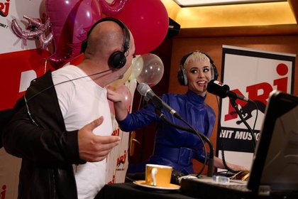 Katy Perry chez Cauet sur NRJ