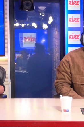 Kev Adams et Claude Zidi Jr : plein de questions en rafale - Emission spéciale "Maison de retraite 2"