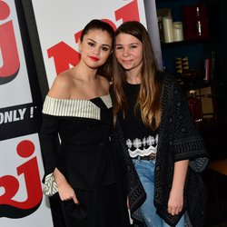 Selena Gomez à Paris: rencontre avec ses fans