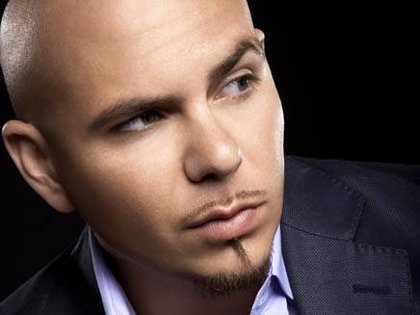Pitbull choisit International Love