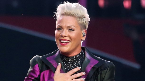 Pink réagit à la reprise d’une fan: «Cette fille m’a touché au plus profond de mon cœur»