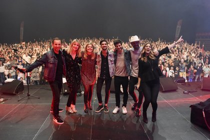 Stéphane et Jean-Philippe ont rejoint Louane, Clare Maguire et Aracdian sur scène
