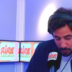  Maxime Gasteuil invité de Sébastien Boché sur Rire & Chansons - dans le métro parisien - photo 