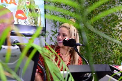 Shakira chez C'Cauet sur NRJ