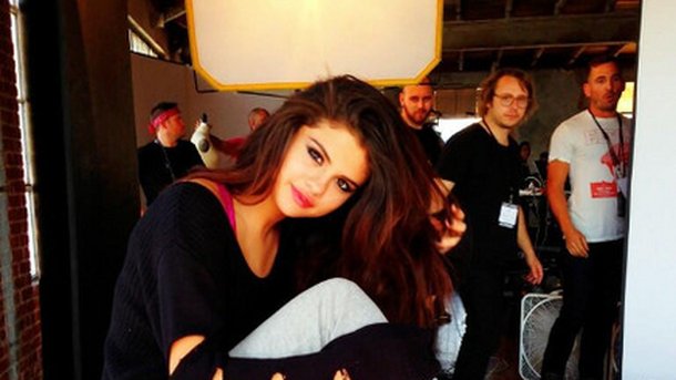 Selena Gomez : chanteuse, actrice... et styliste !