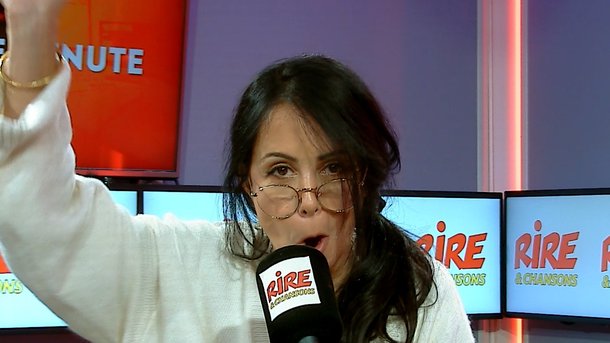 Humour et actualité - La Bajon : Mamie Bajon pilote la monarchie